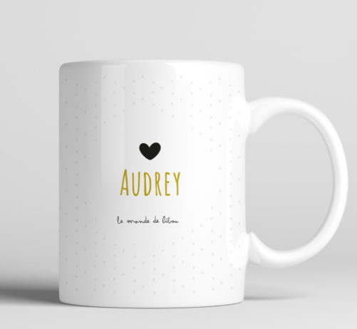 Mug personnalisable cadeau tata. Illustration super héros