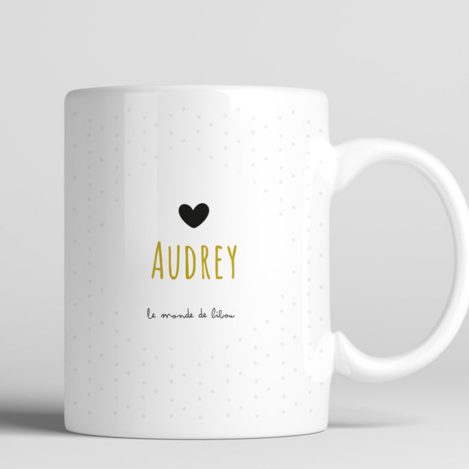 Mug personnalisable cadeau tata. Illustration super héros