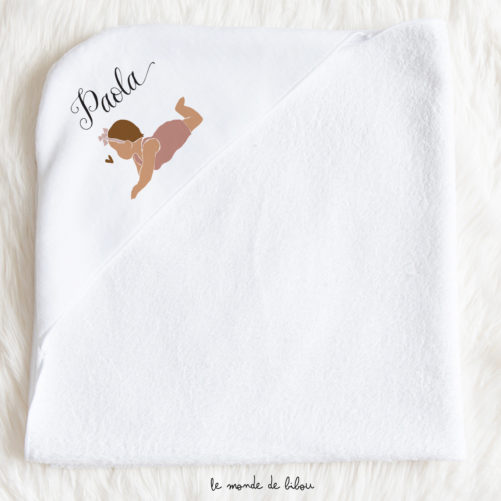 Cape de bain pour bébé illustration fille