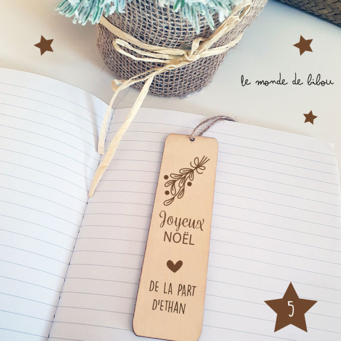 Marque page en bois personnalisé