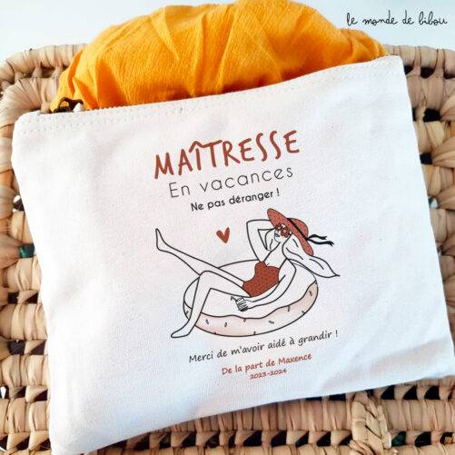 Pochette Maîtresse en vacances