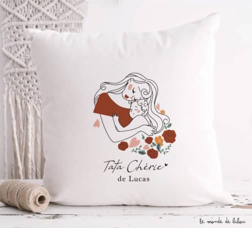 Coussin personnalisé Tata chérie