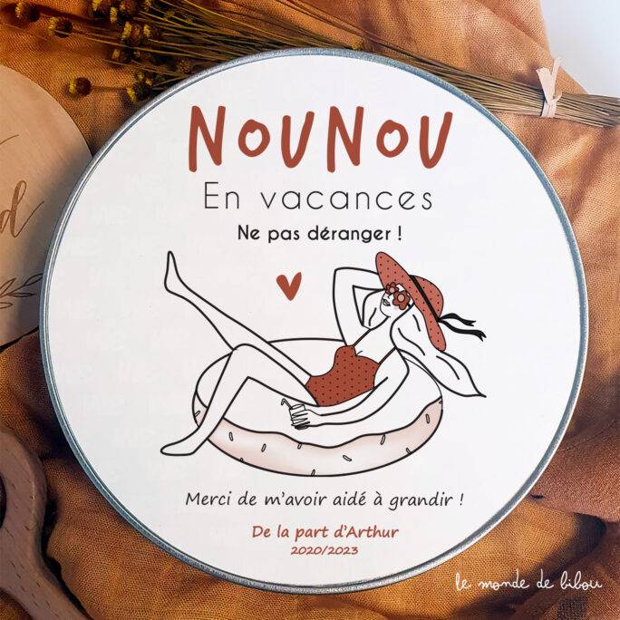 Boîte à biscuits Nounou en vacances