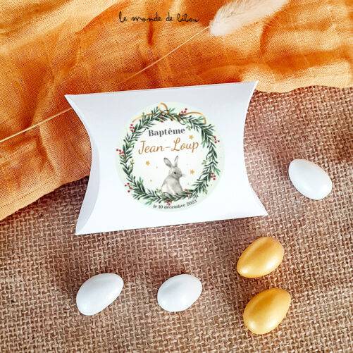 Boîte dragées carton couronne de Noël lapin