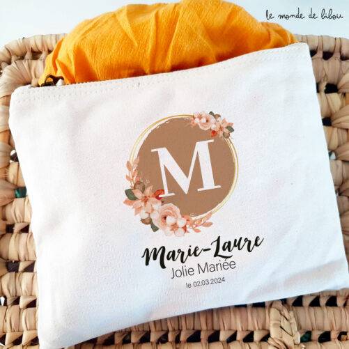 Sac et trousse personnalisés EVJF